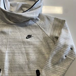 Nike funnel neck sweatshirt